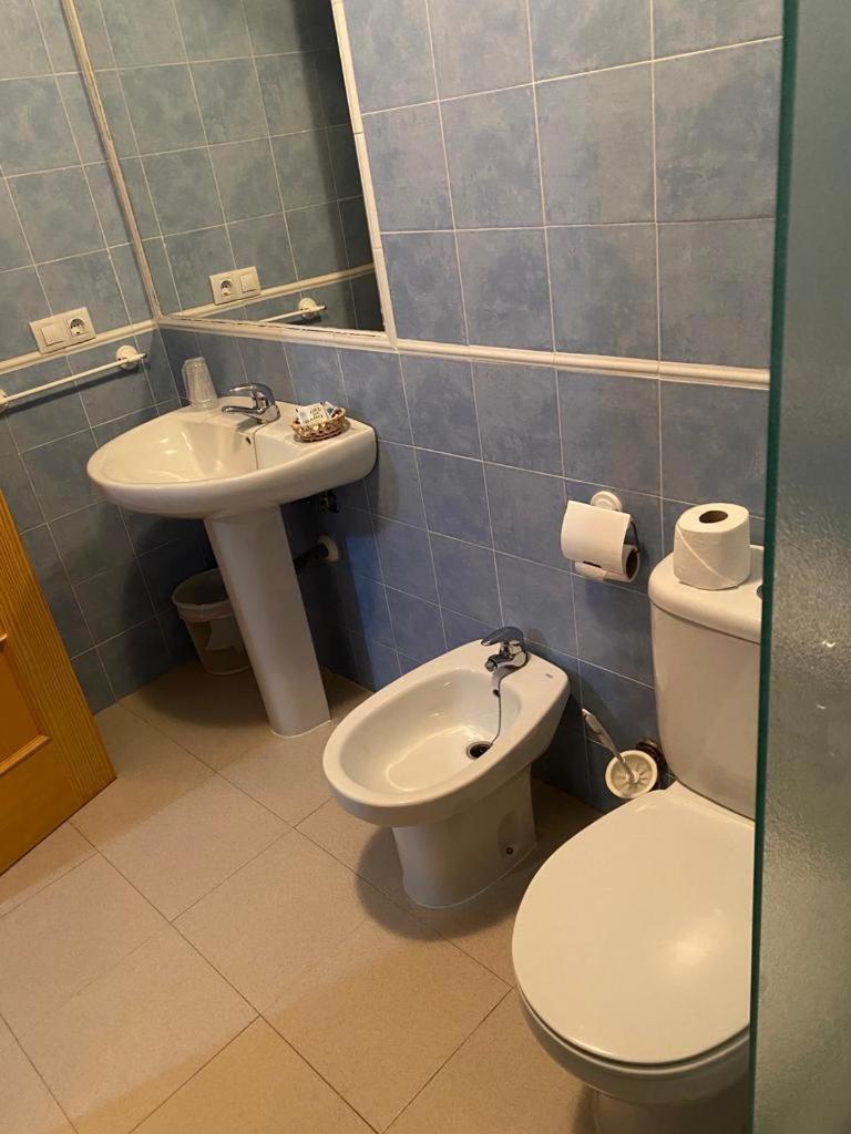 Hostal Y Apartamentos La Vereda رويديرا المظهر الخارجي الصورة