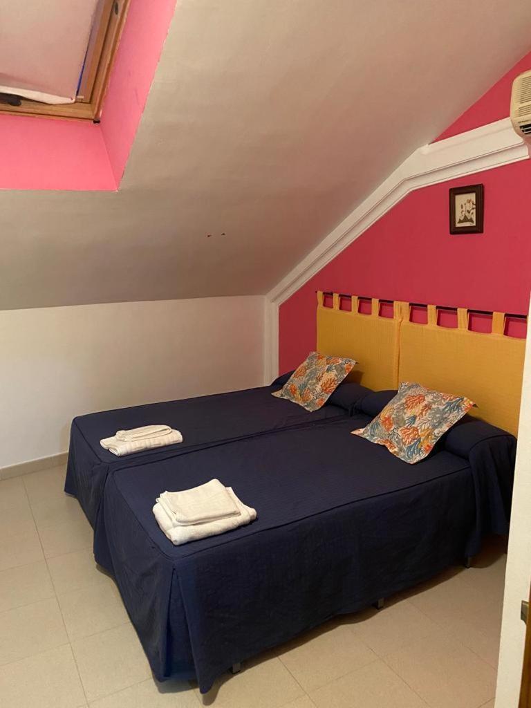 Hostal Y Apartamentos La Vereda رويديرا المظهر الخارجي الصورة