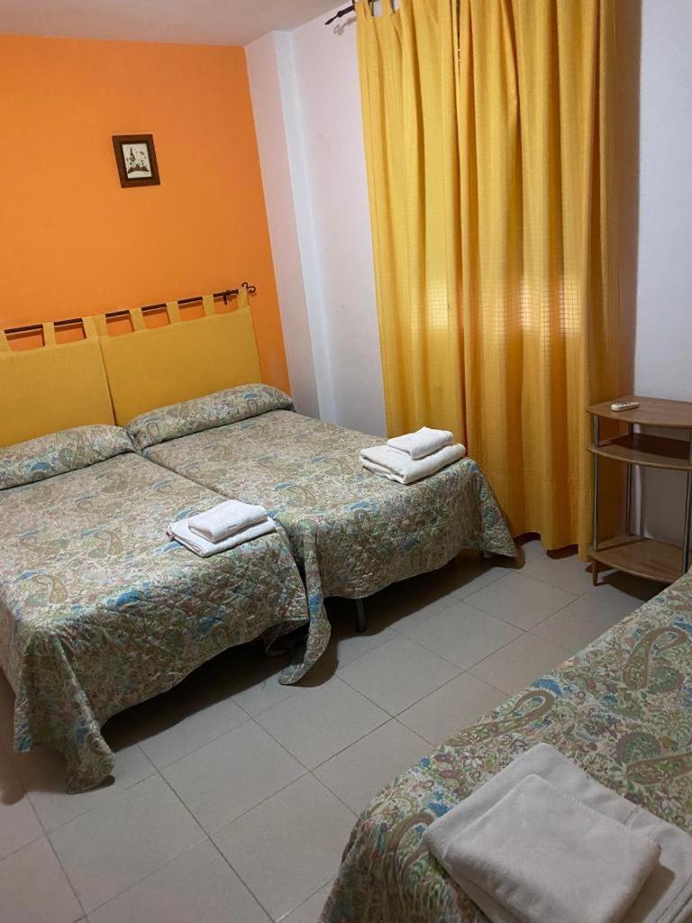 Hostal Y Apartamentos La Vereda رويديرا المظهر الخارجي الصورة
