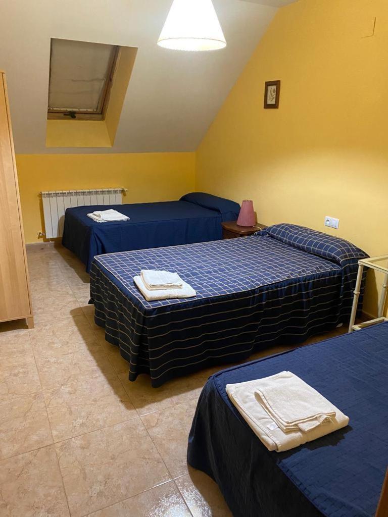 Hostal Y Apartamentos La Vereda رويديرا المظهر الخارجي الصورة